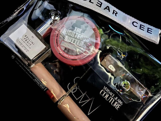 WHY CLEAR MAKEUP BAGS ARE THE BEST CHOICE FOR TRAVEL