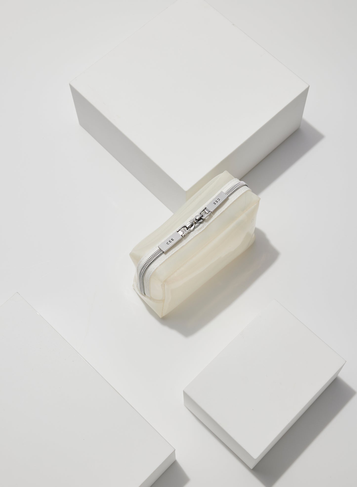 MILKY MINI COSMETIC CASE