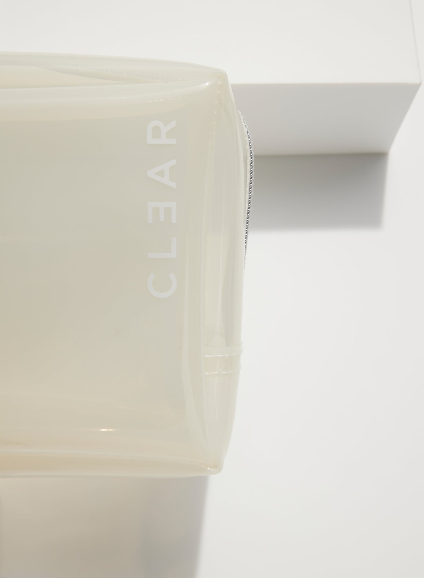 MILKY SMALL COSMETIC CASE