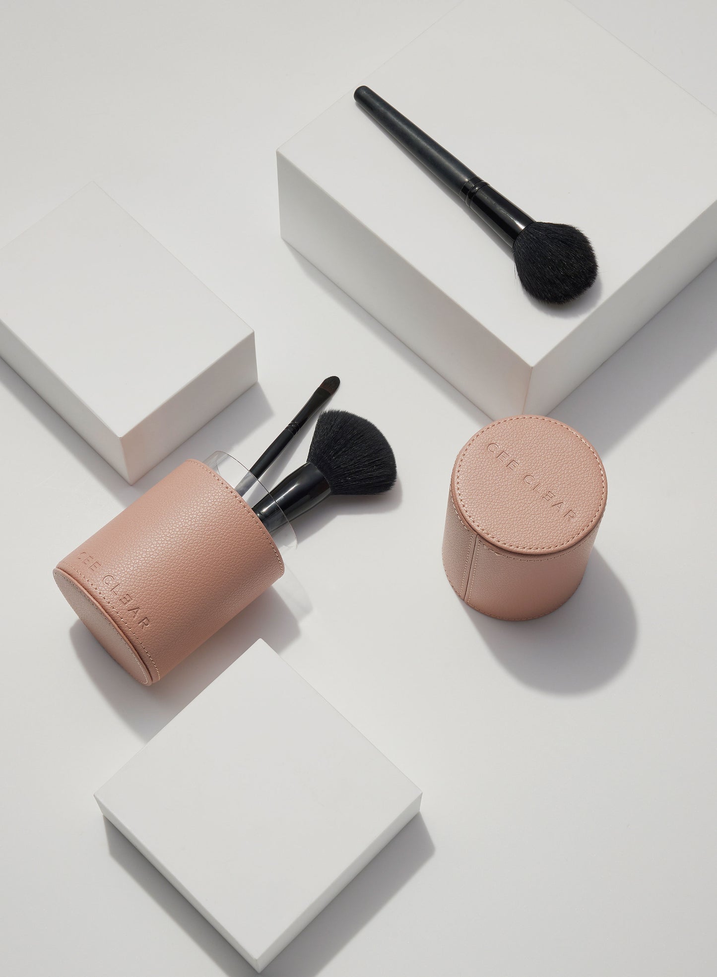 MAKEUP BRUSH CASE BLUSH