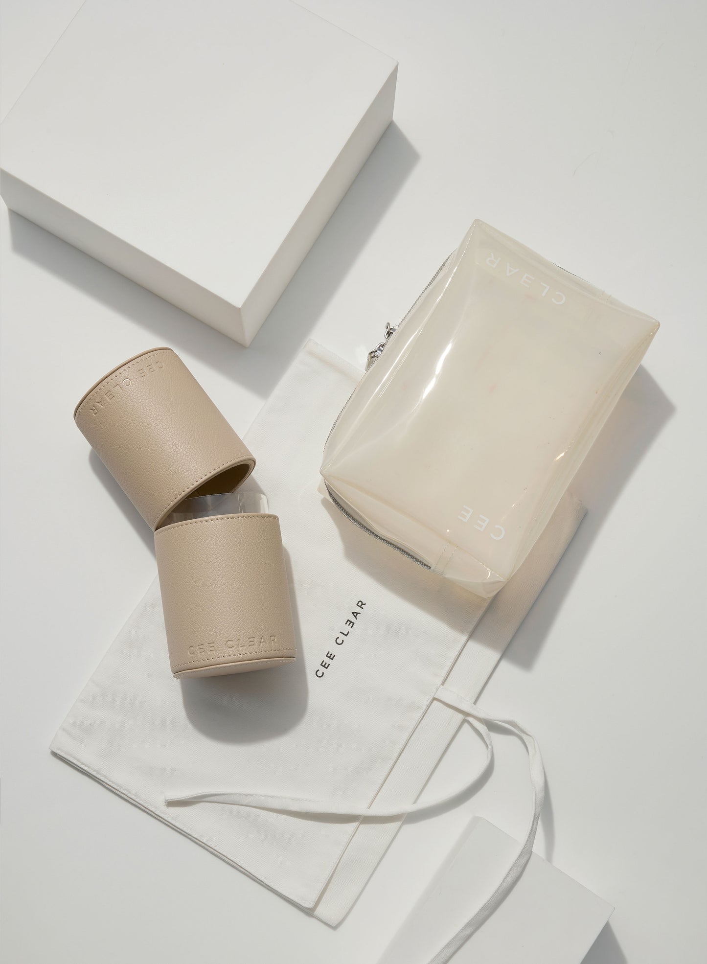 NATURAL BRUSH HOLDER & COSMETIC CASE SET
