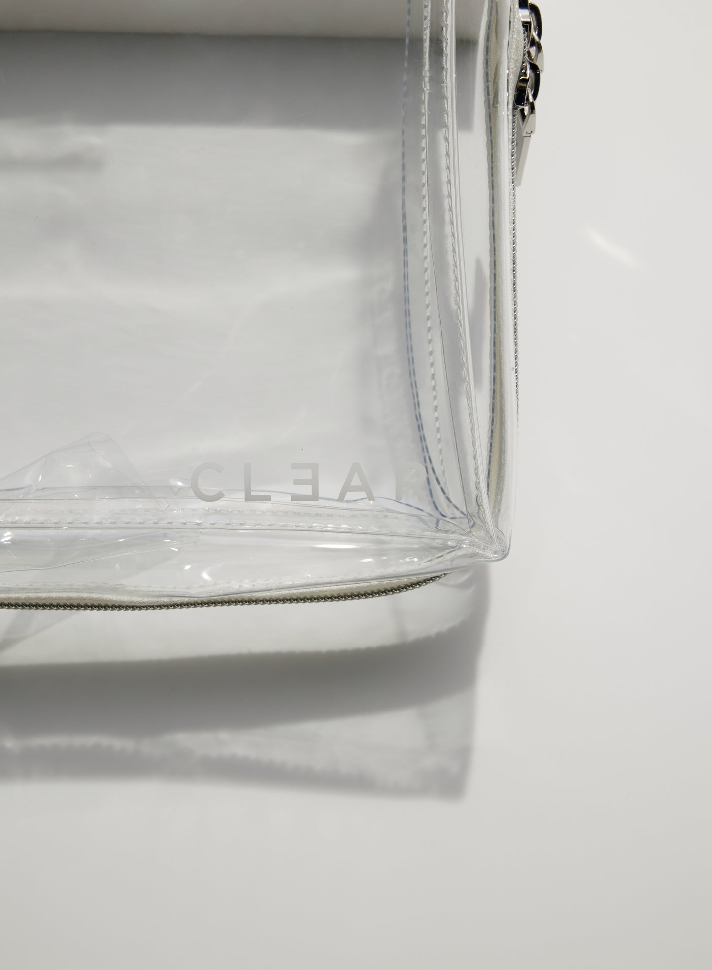 CLEAR LARGE COSMETIC CASE