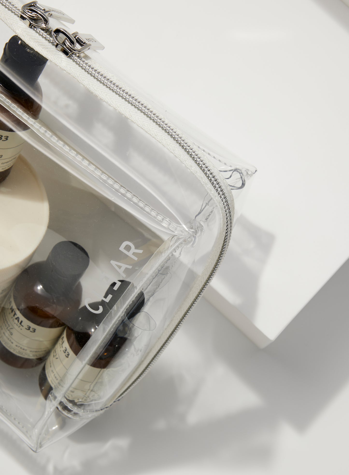 CLEAR LARGE COSMETIC CASE