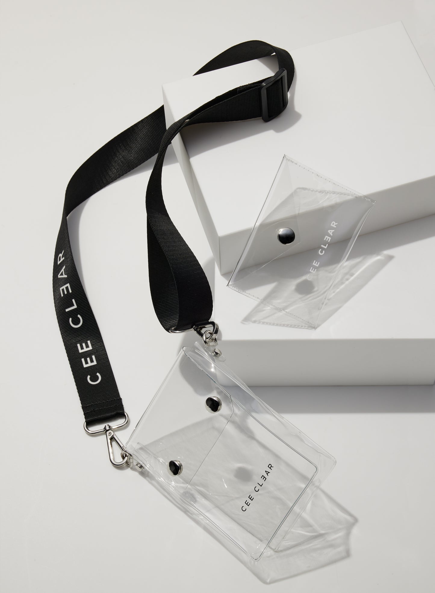 CLEAR CROSS BODY BAG + CHAIN SET