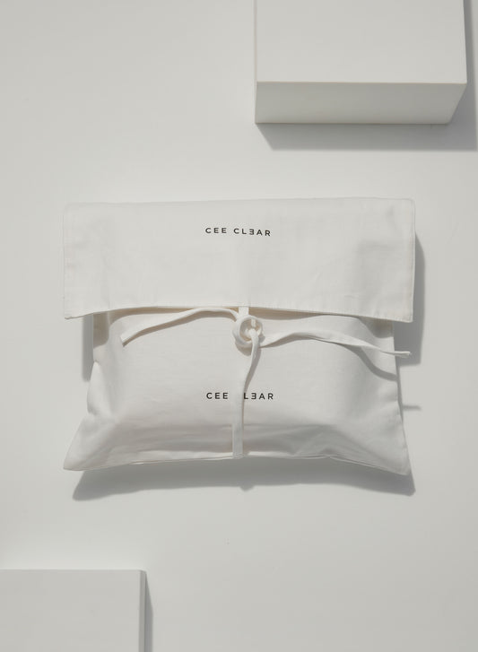 BLUSH BRUSH HOLDER & COSMETIC CASE SET