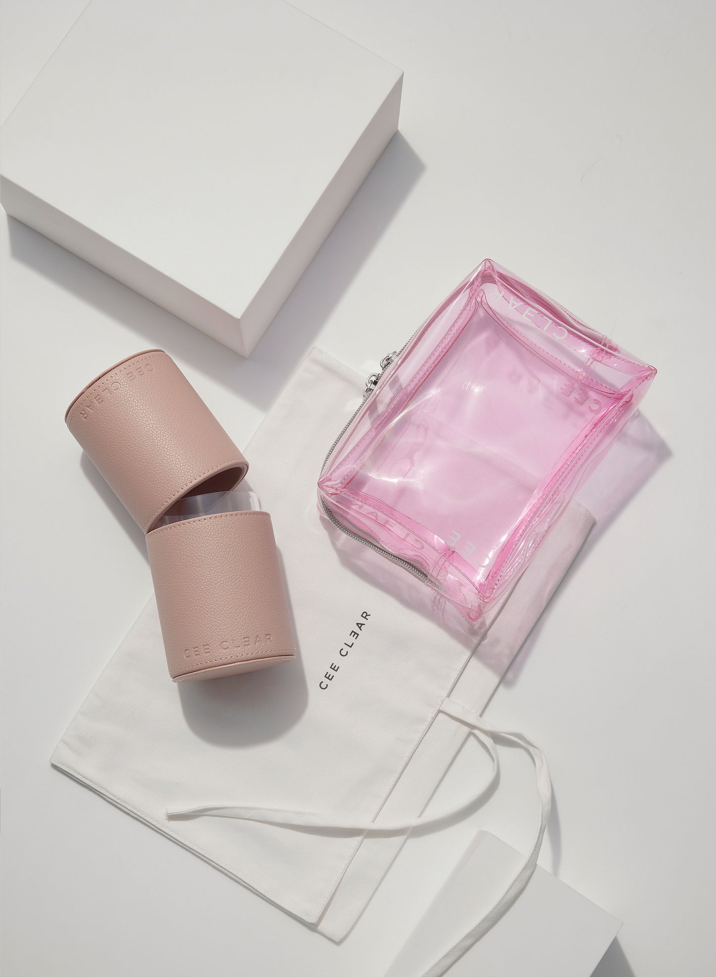 BLUSH BRUSH HOLDER & COSMETIC CASE SET