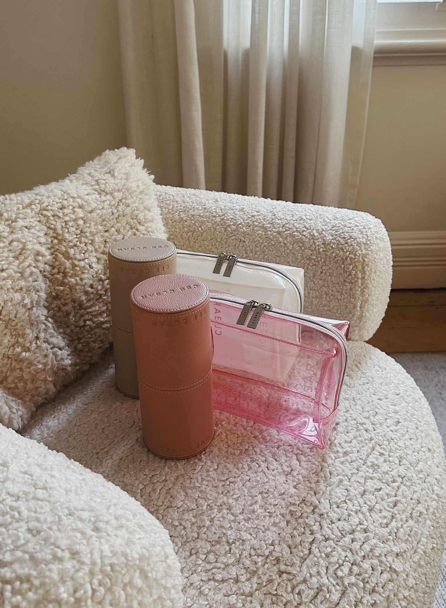 BLUSH BRUSH HOLDER & COSMETIC CASE SET